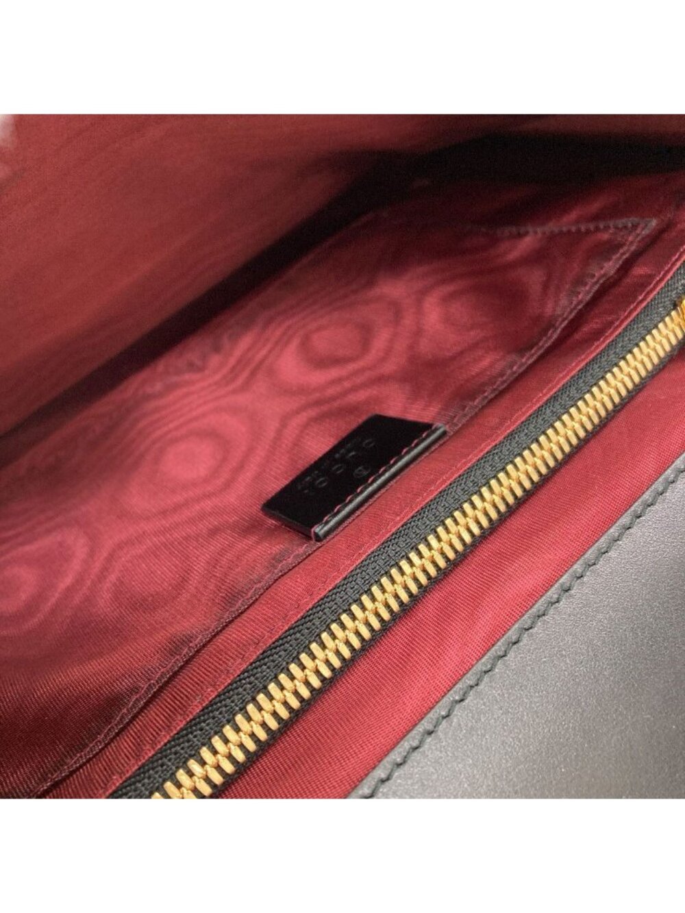 Gucci Zumi Shoulder Bag Leather - Picture 9 of 15